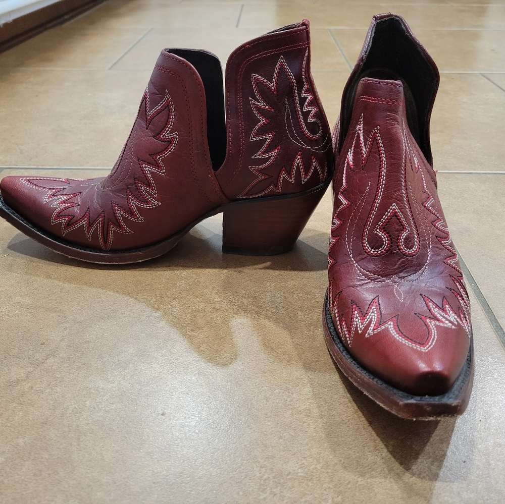 Red, snip toe Ariat Booties